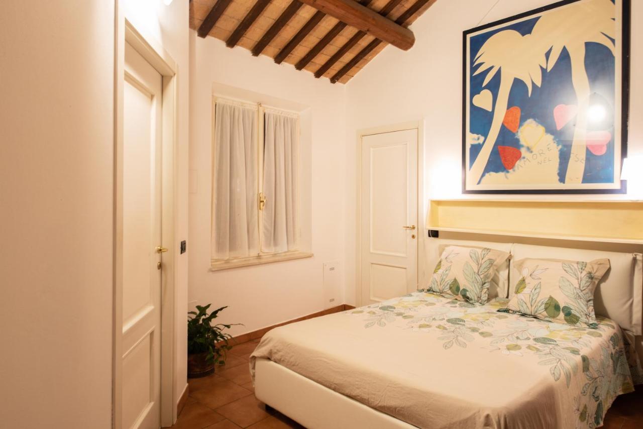 Corte Degli Estensi, Romantica Mansardina 페라라 외부 사진