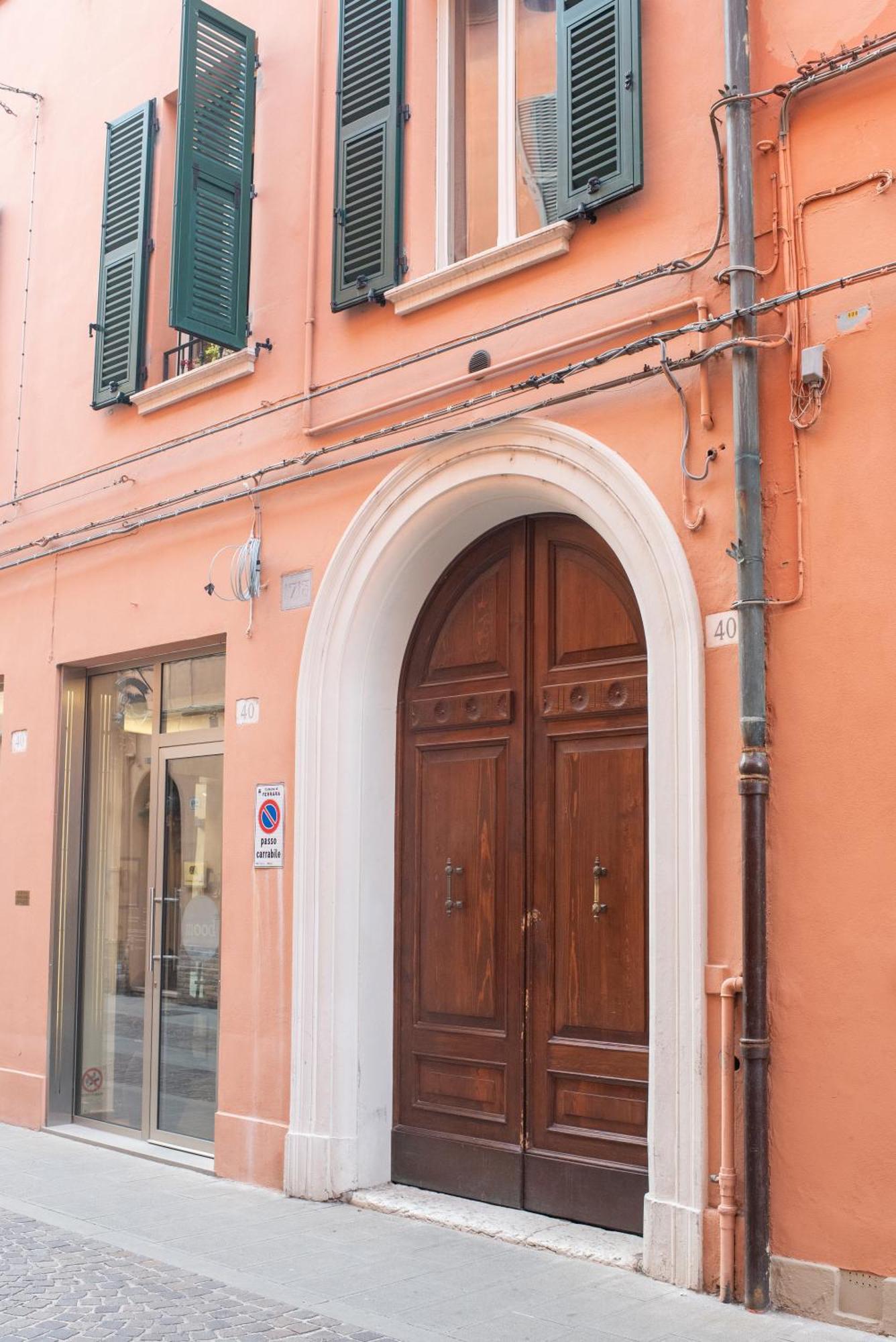 Corte Degli Estensi, Romantica Mansardina 페라라 외부 사진